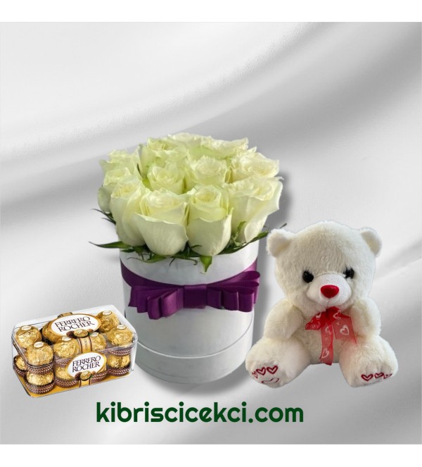 Kutuda 11 Beyaz Gül Ayıcık 16'lı Ferrero Çikolata